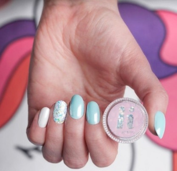 Hi Hybrid Silver Dust Nail Powder